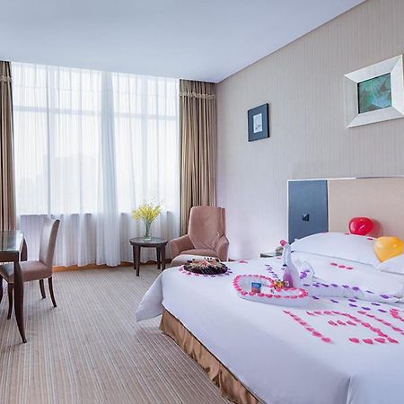 Vienna International Hotel Shenzhen Hua'Nan City Exterior photo